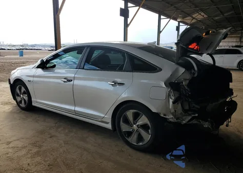 2016 Hyundai Sonata Hybrid из США, поврежденный, VIN KMHE34L18GA029996